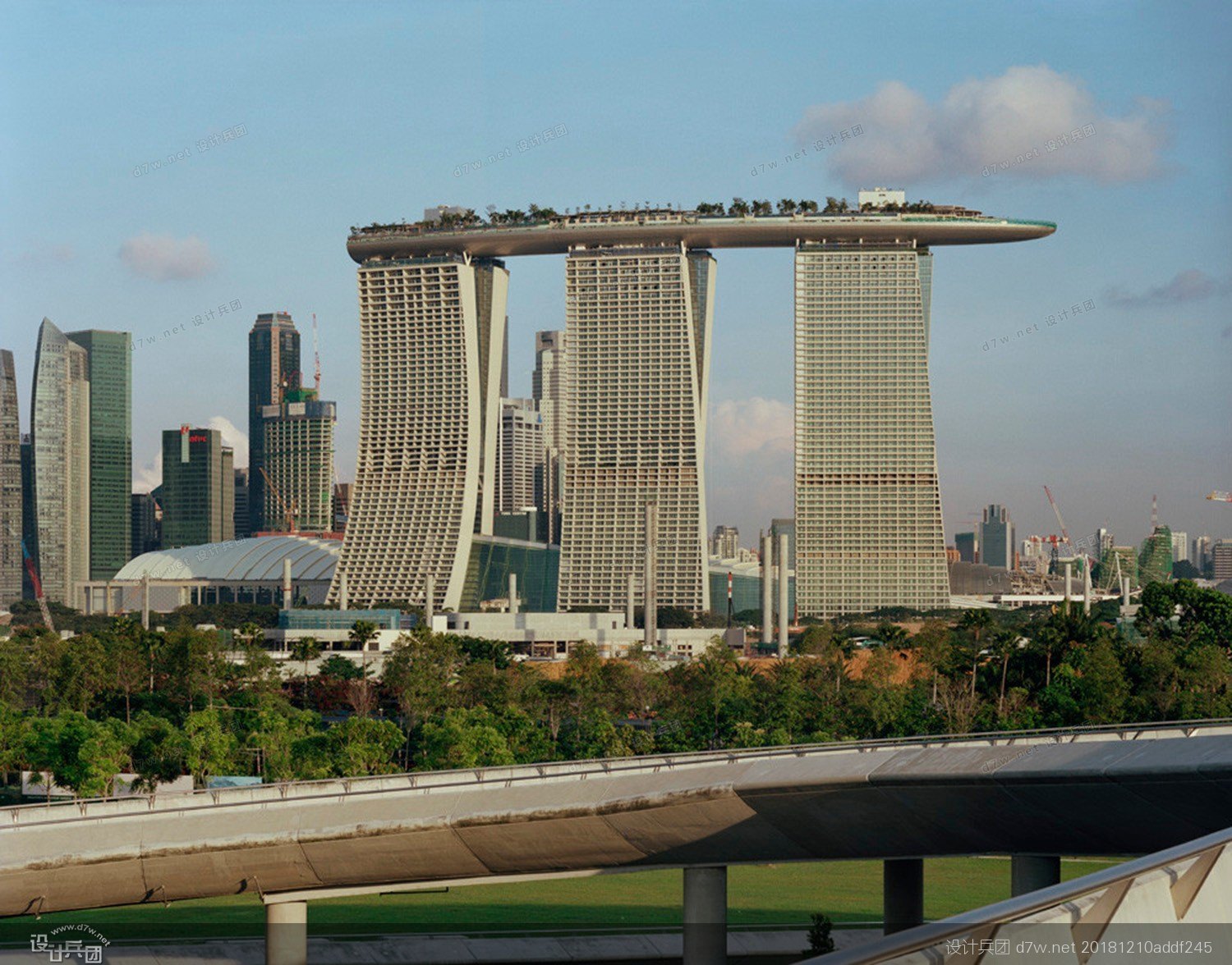 新加坡地标性建筑滨海湾金沙酒店safdiearchitects