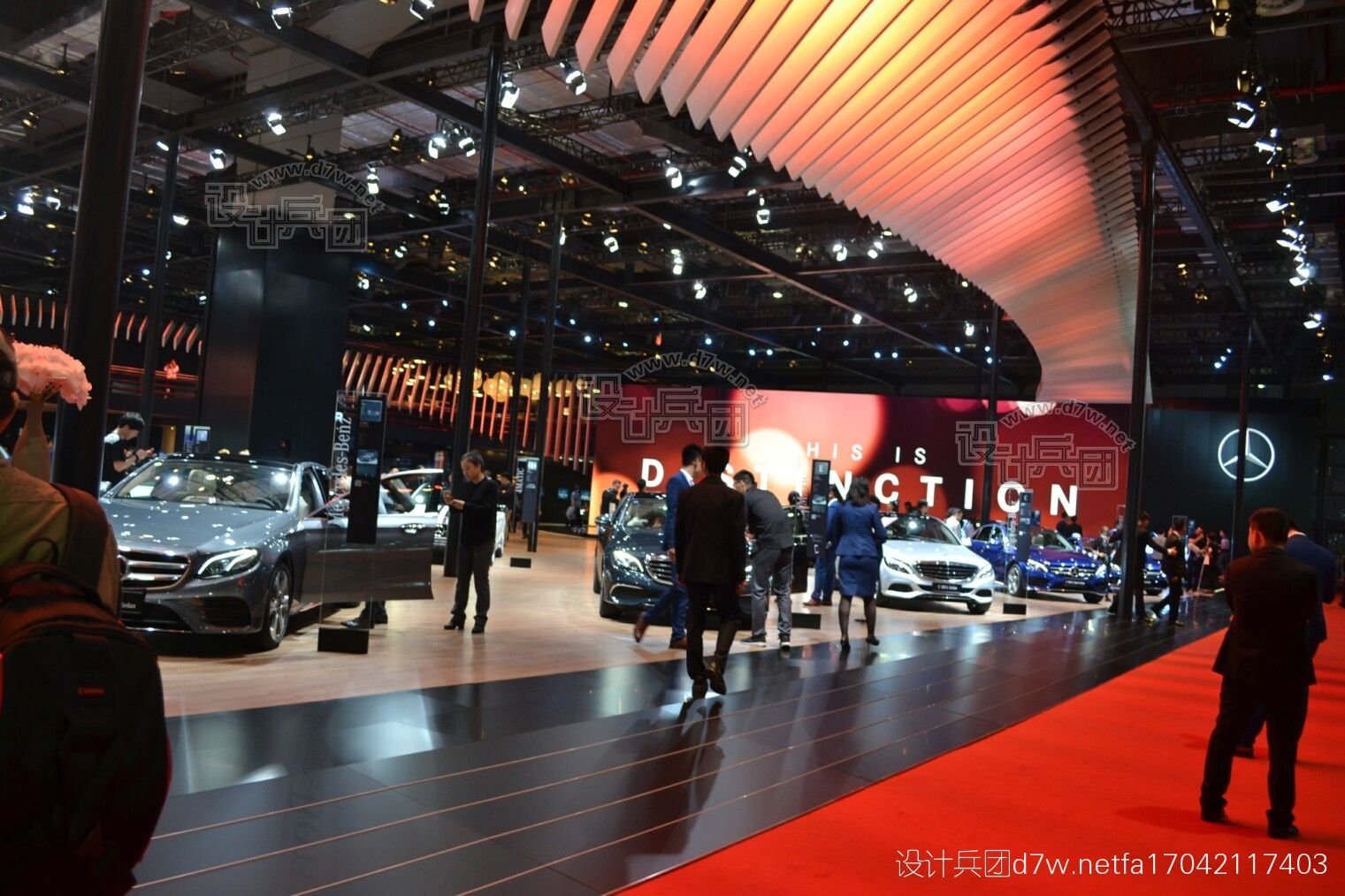 2023上海车展：奔驰全新GLC L上市 售42.78万起-新浪汽车